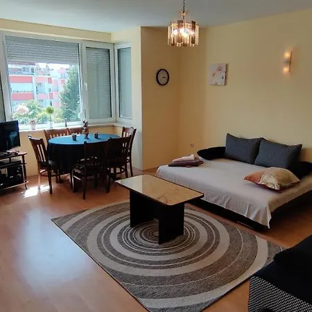 Sunny Private Apartman Napospart