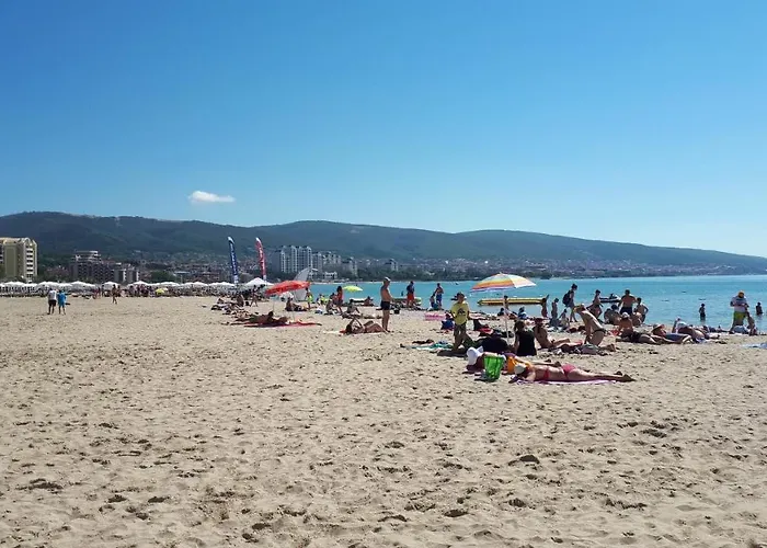 Sunny Private Апартамент