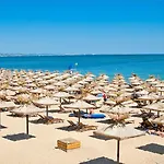 Sunny Private Апартаменты *
